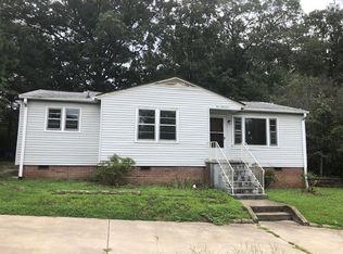 4000 Edwards Rd, Taylors, SC 29687