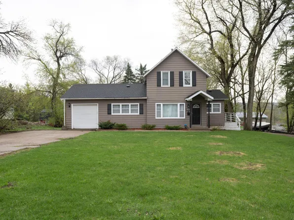 1002 E Mount Faith Ave, Fergus Falls, MN 56537