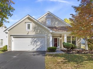 2 Stafford Ln, White Twp., NJ 07823