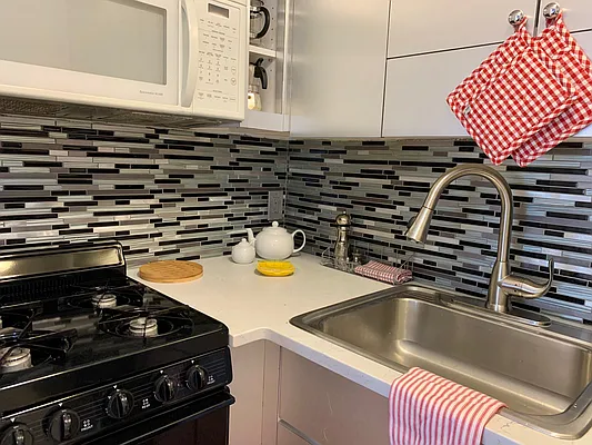 Rented by TurfNYC | media 20