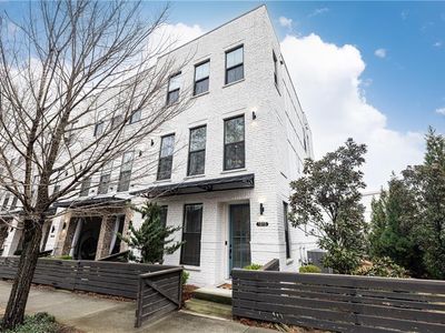 1815 La Dawn Ln NW, Atlanta, GA, 30318