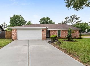 7102 Foxwood Forest Ct, Humble, TX 77338