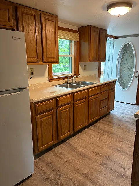 2 bed, $1,700 — Photo 2