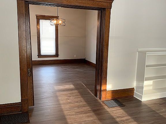 5th image of 68 Grand Ave