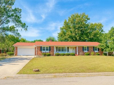 115 Allenwood Dr, Paris, IL, 61944
