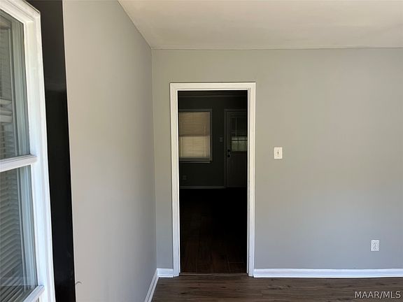 3rd image of 6459 Pinebrook Dr
