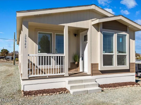 20942 E Skyview Ln, Mayer, AZ 86333