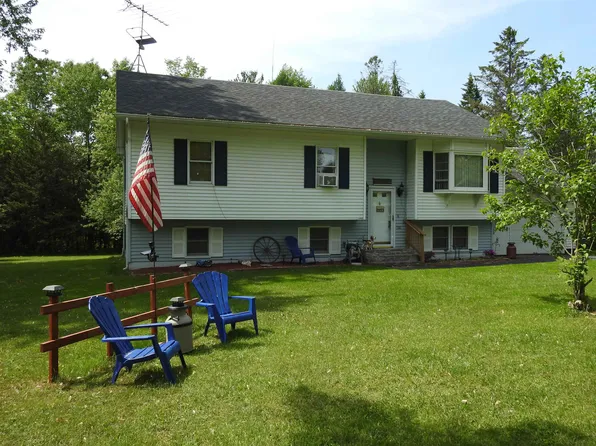 695 VT Route 105, Sheldon, VT 05483