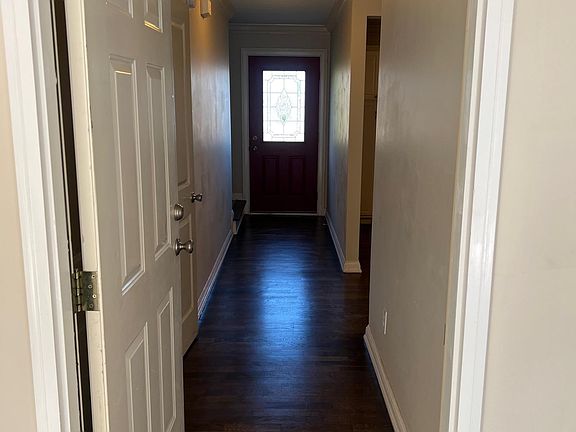 2nd image of 204 Macey Ave