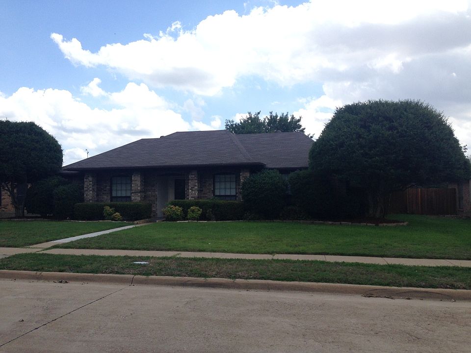 2nd image of 1008 Simon Dr