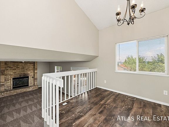 3rd image of 6658 Chantilly Pl