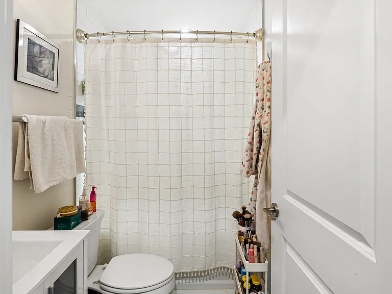 823 N Uber St #1 — Photo 21