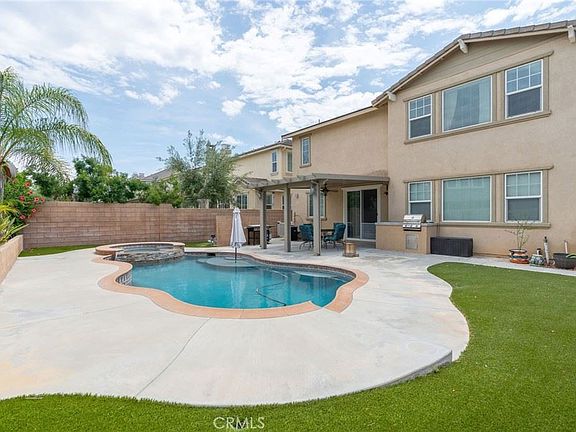 2nd image of 46244 Grass Meadow Way
