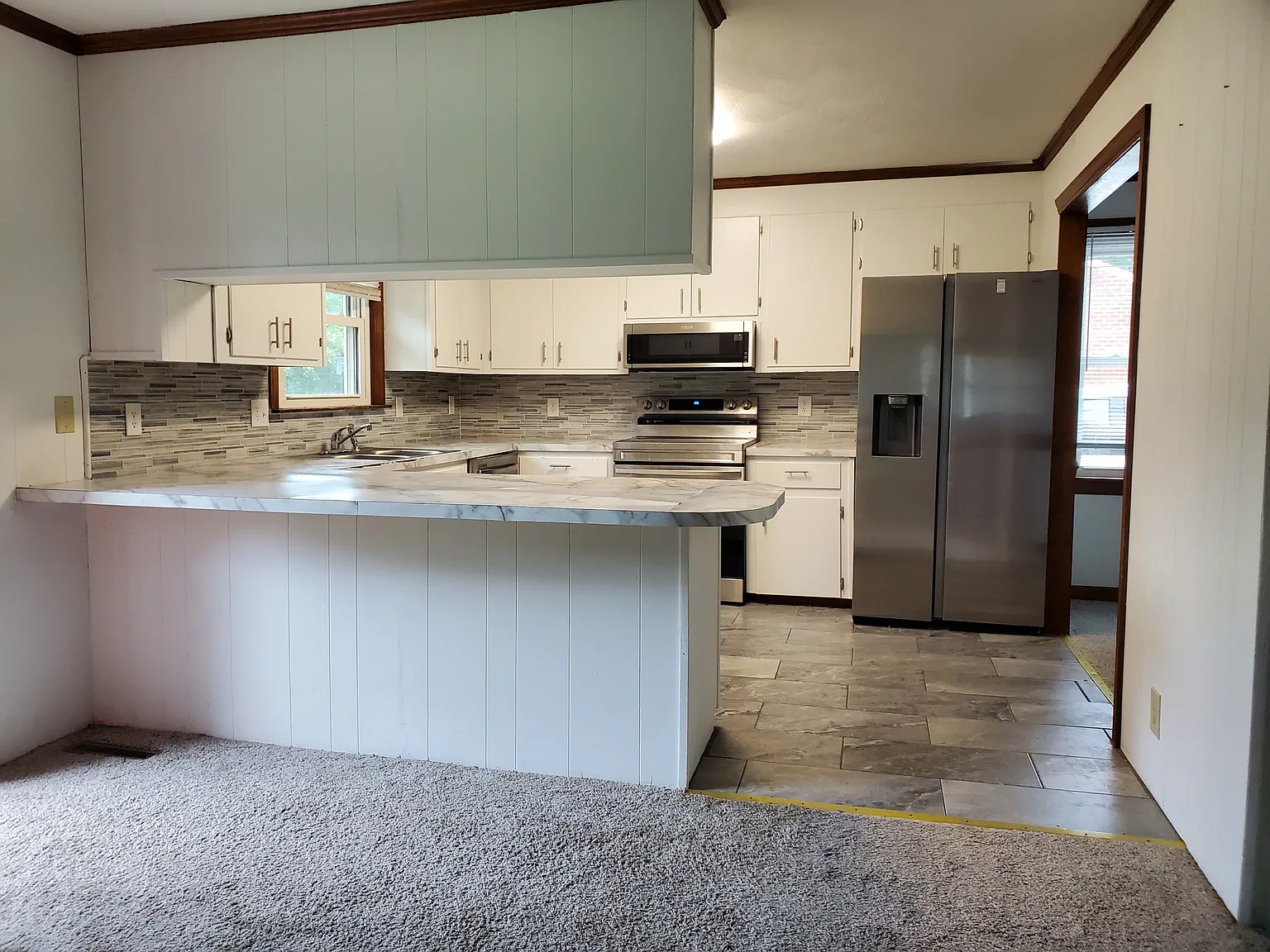 231 Crescent Drive - 1 — Photo 2