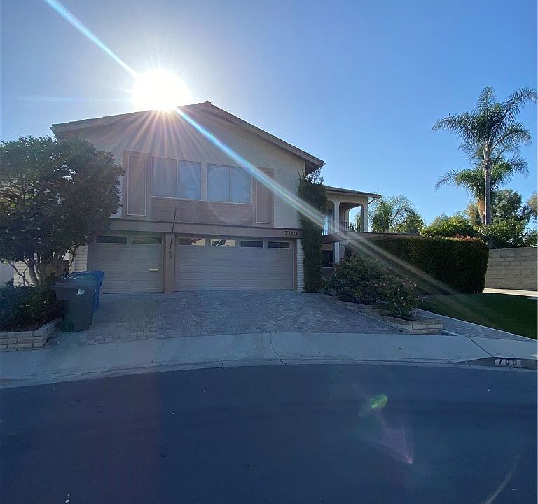 2nd image of 700 Pepper Tree Ln
