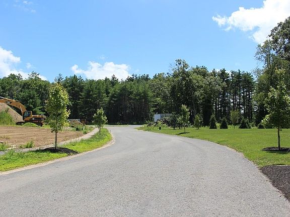 5th image of 5 Ariana Ln