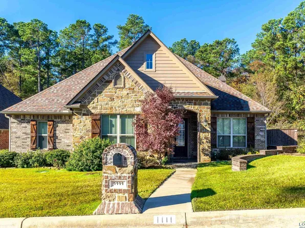 1111 Victoria Dr, Longview, TX 75604