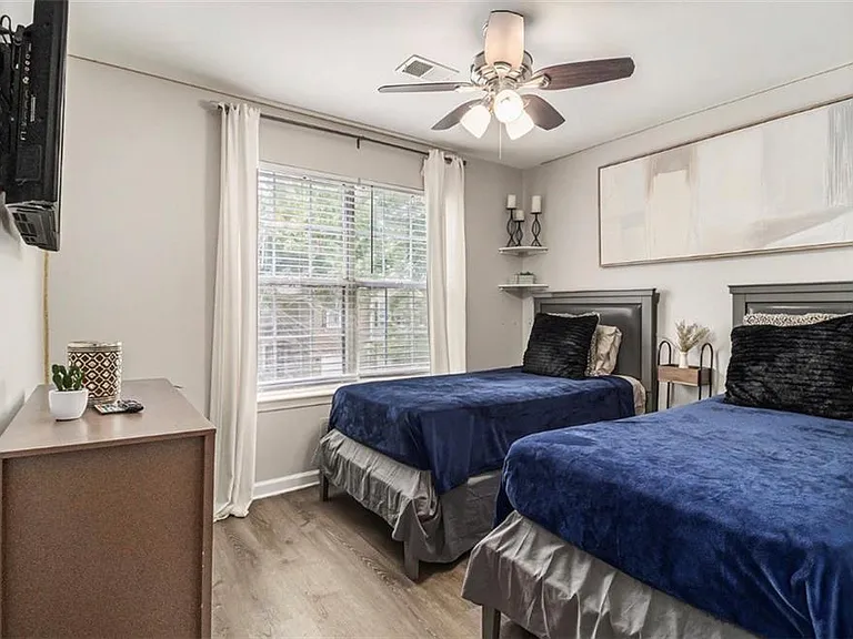 58 Hammock Pl SE — Photo 15
