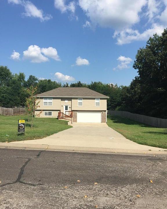 1st image of 7709 N Chesley Dr