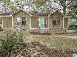 6940 Heather Ln, Pinson, AL 35126