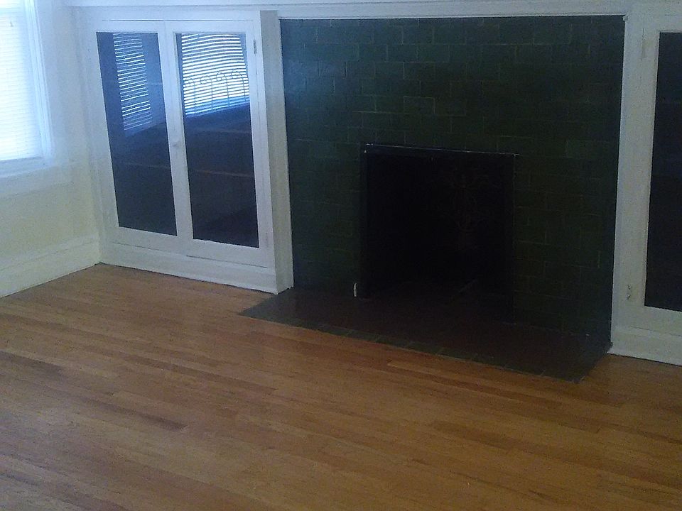 2nd image of 5034 S Champlain Ave APT 2