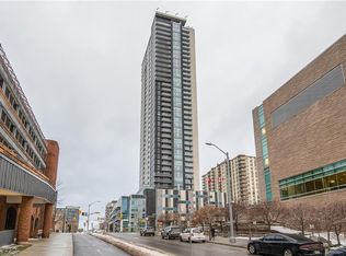 60 Frederick St #3913, Kitchener, ON N2H 2L7