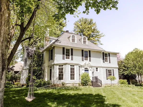 1806 National Ave, Rockford, IL 61103