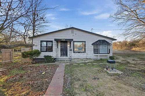 1215 Harrison St Photo 1 1215 Harrison St Photo 1