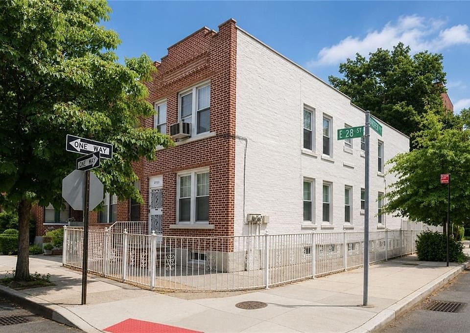 1st image of 2755 E 28th St