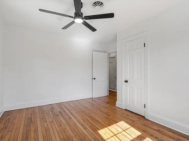 1708 Willow Ave — Photo 25