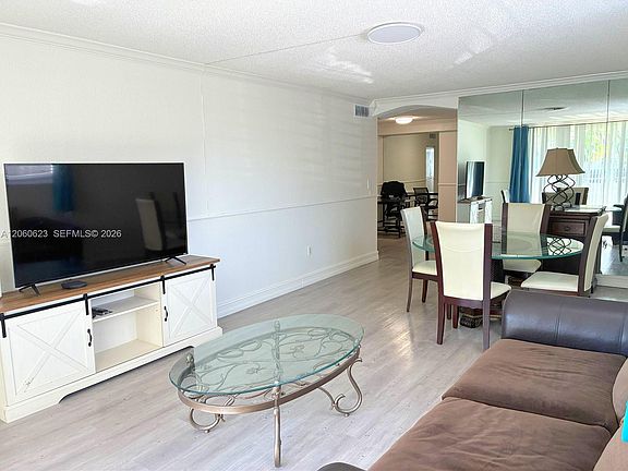 3rd image of 12500 NE 15th Ave APT 107
