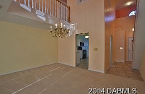5th image of 128 Deer Lake Cir