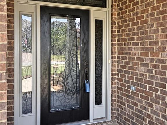 4th image of 7406 Parktrace Ln SE