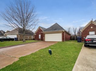3860 Conrail Cir, Horn Lake, MS 38637