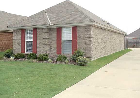 3rd image of 8713 Hallwood Dr