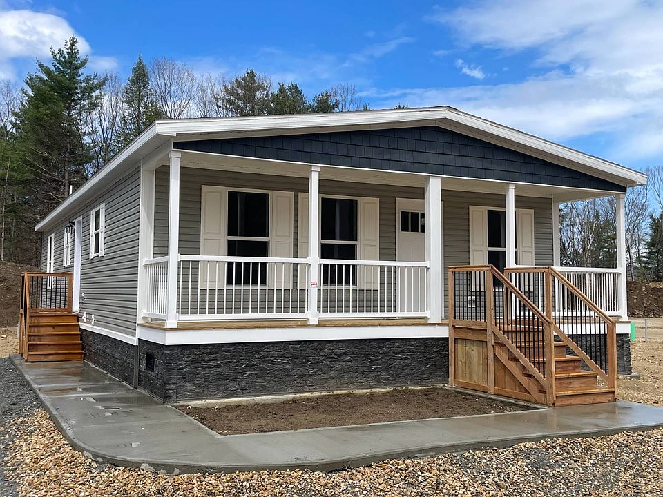 2nd image of 395 Cheshire Rd #103