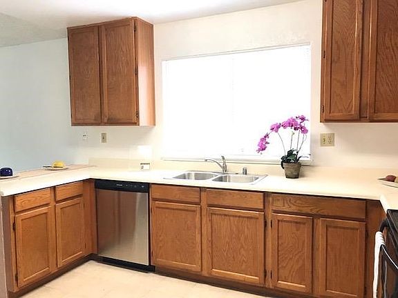 4th image of 5240 Bassett Way