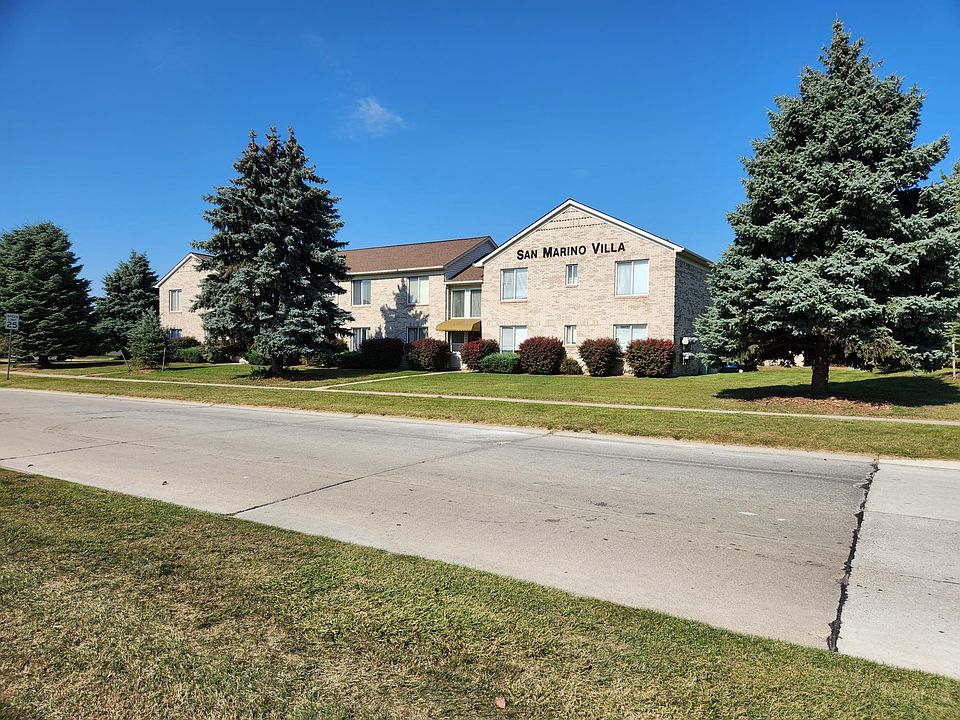 1st image of 15147 Island Dr #203