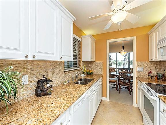 5th image of 3300 Gulf Shore Blvd N