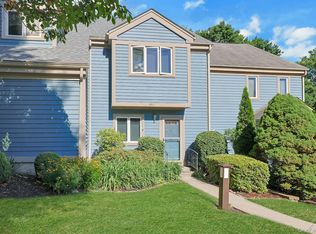 3902 Hickory Ct, Peekskill, NY 10566