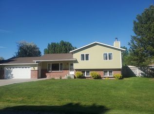 2309 S 45th St W, Billings, MT 59106