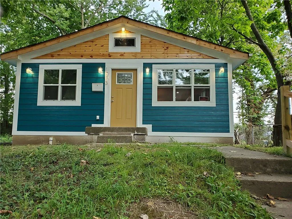 1713 Ingram St photo 1