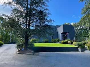44 Ancient Hwy, East Hampton, NY 11937