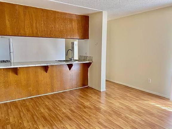 3rd image of 5115 Monte Vista St APT 1