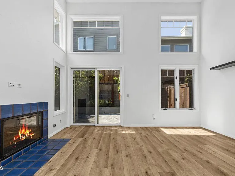 2871 Ashley Dr — Photo 19