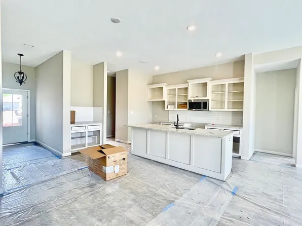 31 S Town Ln, Purvis, MS 39475