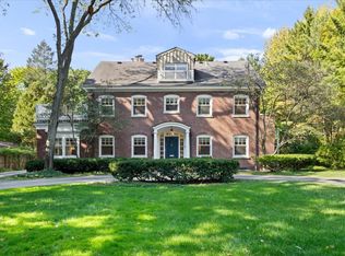 2276 Linden Ave, Highland Park, IL