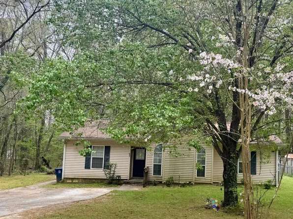 682 Wilderness Dr, Macon, GA 31220