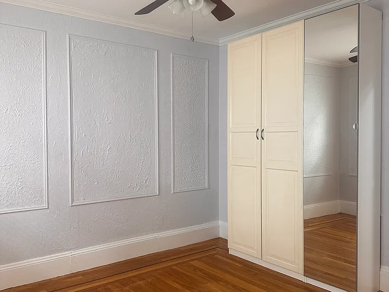 84 Lawton St #1 — Photo 9