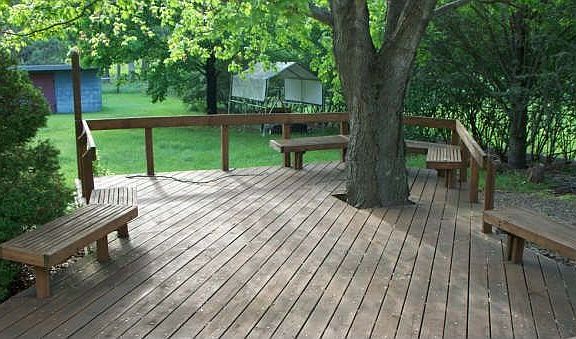 Beautiful Deck in Backyard